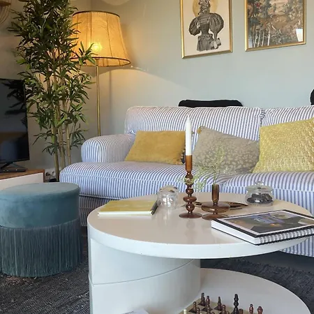 Le Clos Du Moulin 2 - 3 Bedroom, Garden, Near Avignon, In Provence (adults Only) Holiday home